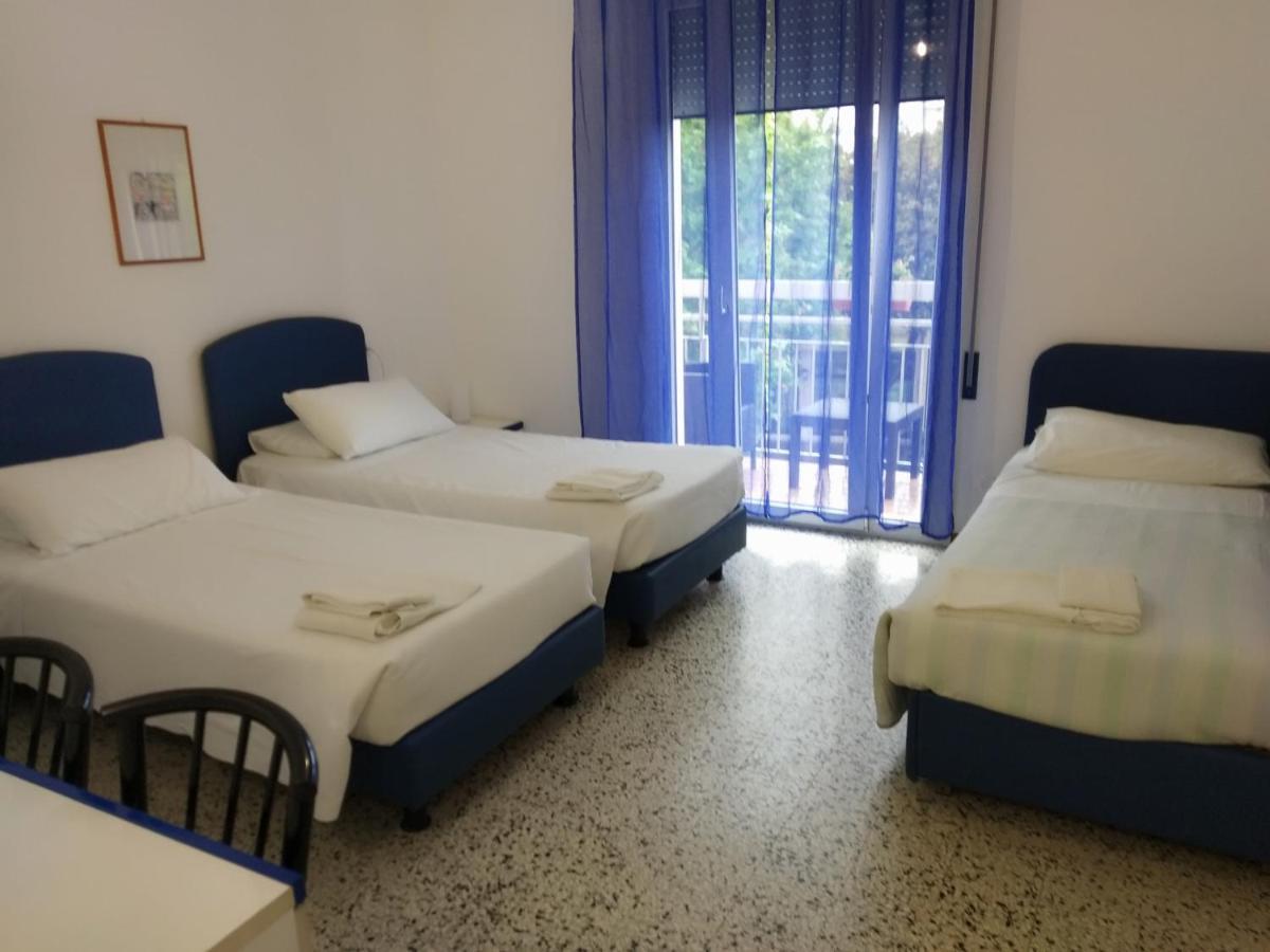 Hotel Otello Punta Marina Eksteriør bilde